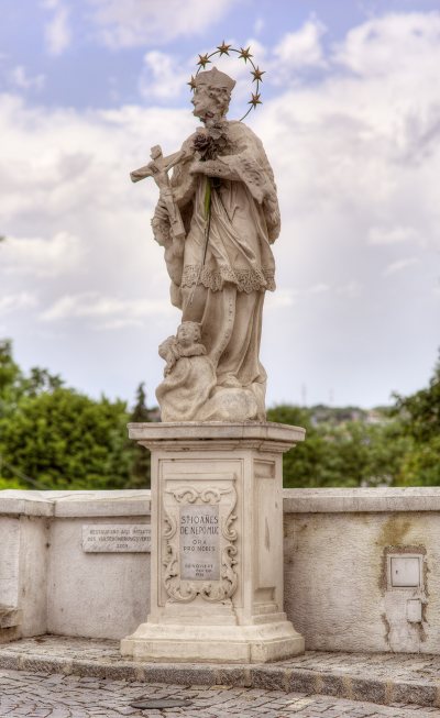 Johannes v. Nepomuk Statue